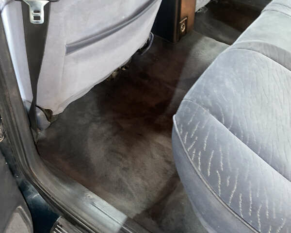 Зелений Форд Скорпіо, об'ємом двигуна 2.3 л та пробігом 333 тис. км за 2190 $, фото 13 на Automoto.ua