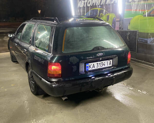 Зелений Форд Скорпіо, об'ємом двигуна 2.3 л та пробігом 333 тис. км за 2190 $, фото 3 на Automoto.ua