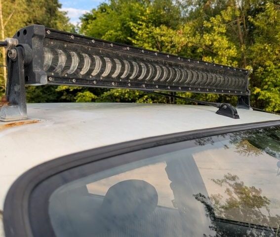 Белый Форд Сиерра, объемом двигателя 2.3 л и пробегом 800 тыс. км за 900 $, фото 10 на Automoto.ua