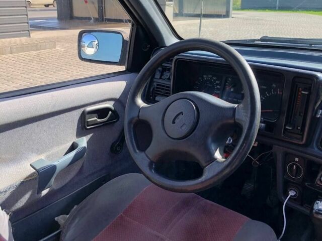 Белый Форд Сиерра, объемом двигателя 1.6 л и пробегом 700 тыс. км за 850 $, фото 9 на Automoto.ua