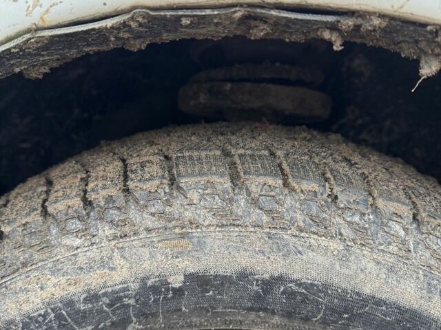 Белый Форд Сиерра, объемом двигателя 0 л и пробегом 70 тыс. км за 279 $, фото 5 на Automoto.ua