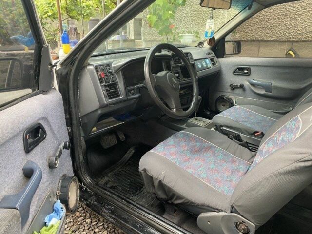 Форд Сиерра 1987 в Мукачеве на Automoto.ua Белый Форд Сиерра, объемом двигателя 2 л и пробегом 560 тыс. км за 550 $, фото 5 на Automoto.ua