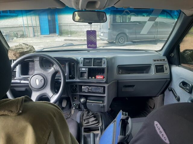 Білий Форд Сієрра, об'ємом двигуна 2 л та пробігом 230 тис. км за 365 $, фото 5 на Automoto.ua