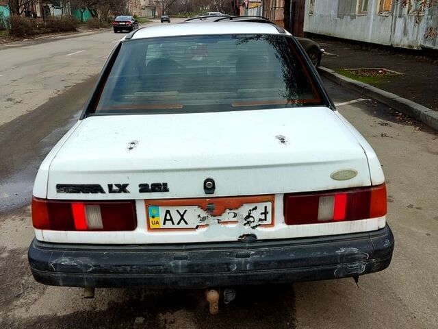 Білий Форд Сієрра, об'ємом двигуна 2 л та пробігом 0 тис. км за 1200 $, фото 3 на Automoto.ua