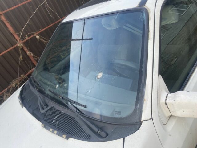 Белый Форд Сиерра, объемом двигателя 0 л и пробегом 400 тыс. км за 1000 $, фото 2 на Automoto.ua