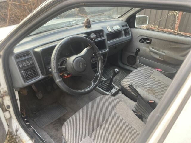 Белый Форд Сиерра, объемом двигателя 0 л и пробегом 400 тыс. км за 1000 $, фото 3 на Automoto.ua