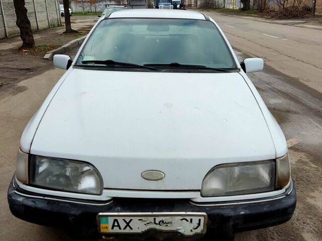Білий Форд Сієрра, об'ємом двигуна 2 л та пробігом 0 тис. км за 1200 $, фото 2 на Automoto.ua