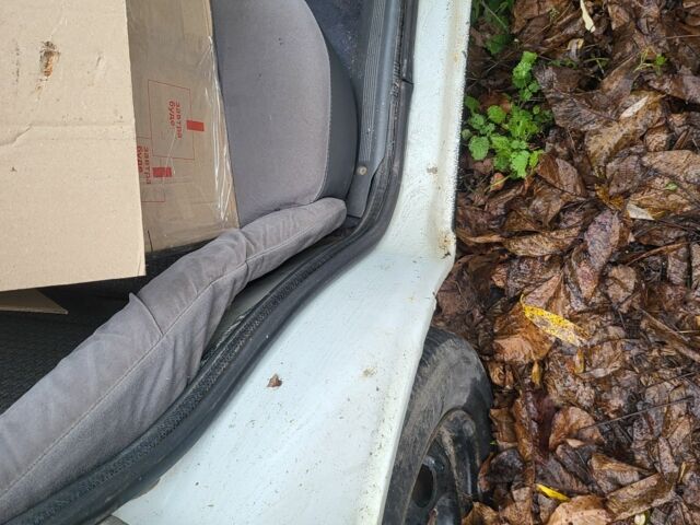 Белый Форд Сиерра, объемом двигателя 2.3 л и пробегом 123 тыс. км за 536 $, фото 2 на Automoto.ua