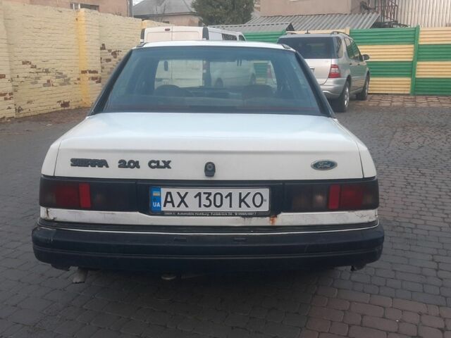 Білий Форд Сієрра, об'ємом двигуна 2 л та пробігом 100 тис. км за 620 $, фото 6 на Automoto.ua