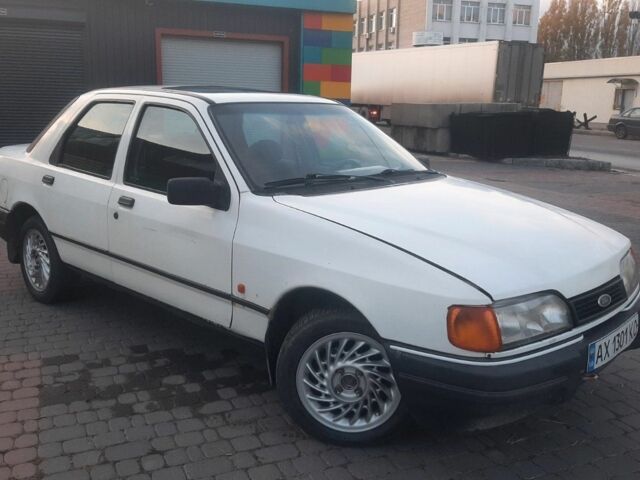 Білий Форд Сієрра, об'ємом двигуна 2 л та пробігом 100 тис. км за 620 $, фото 2 на Automoto.ua