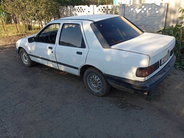 Білий Форд Сієрра, об'ємом двигуна 0 л та пробігом 20 тис. км за 649 $, фото 2 на Automoto.ua