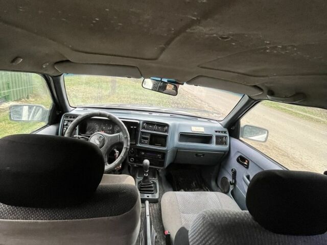 Белый Форд Сиерра, объемом двигателя 1.6 л и пробегом 300 тыс. км за 800 $, фото 7 на Automoto.ua