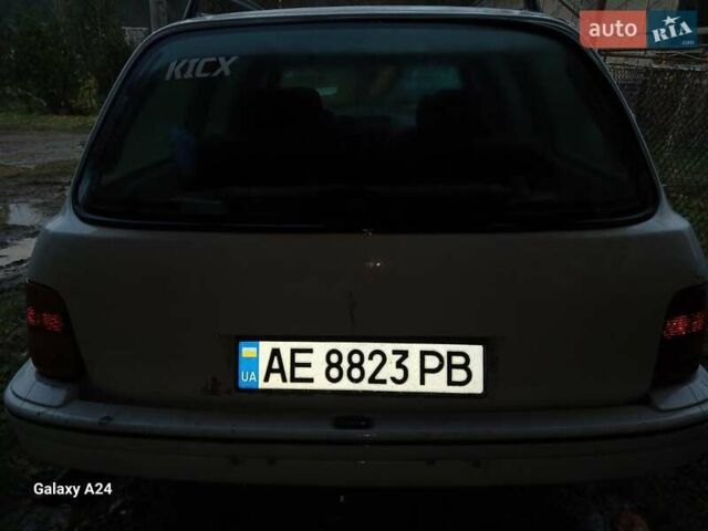 Білий Форд Сієрра, об'ємом двигуна 2 л та пробігом 200 тис. км за 1300 $, фото 16 на Automoto.ua