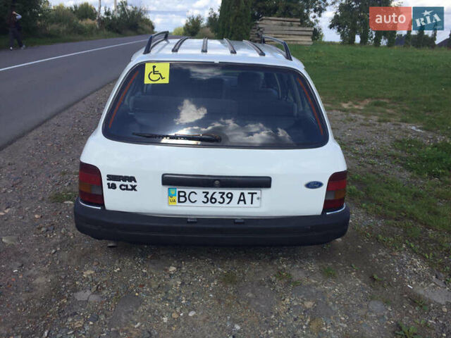 Белый Форд Сиерра, объемом двигателя 1.8 л и пробегом 82 тыс. км за 2400 $, фото 4 на Automoto.ua