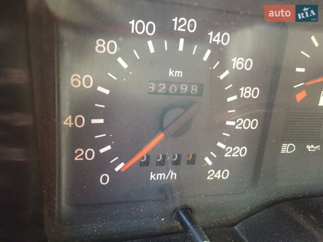 Белый Форд Сиерра, объемом двигателя 1.8 л и пробегом 82 тыс. км за 2400 $, фото 14 на Automoto.ua