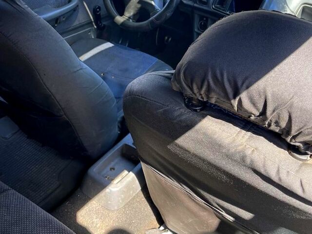 Белый Форд Сиерра, объемом двигателя 1.6 л и пробегом 189 тыс. км за 300 $, фото 2 на Automoto.ua