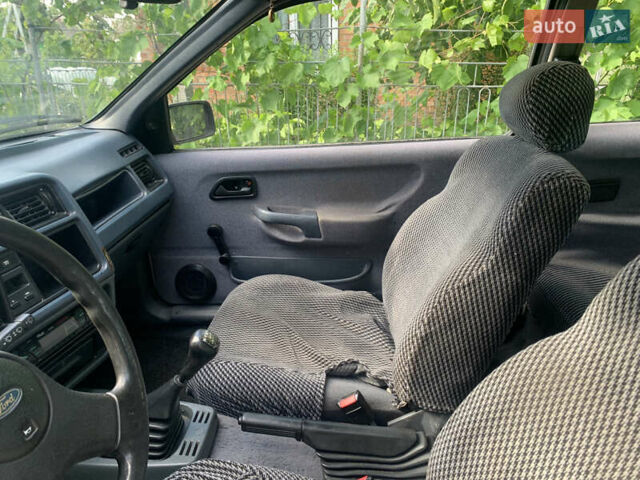 Білий Форд Сієрра, об'ємом двигуна 2.3 л та пробігом 150 тис. км за 900 $, фото 20 на Automoto.ua