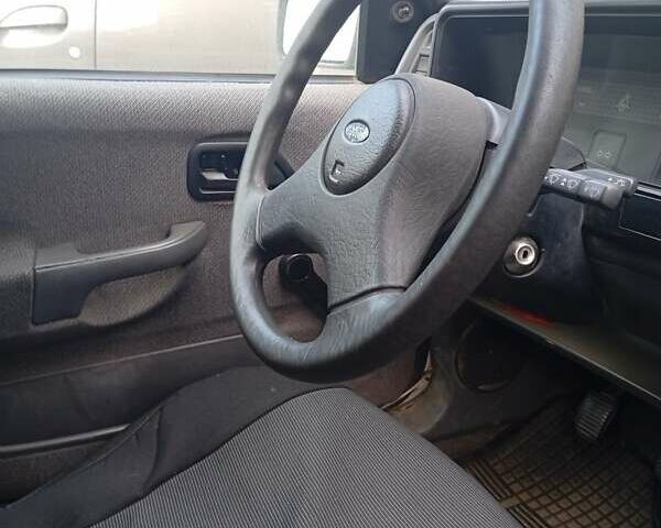 Білий Форд Сієрра, об'ємом двигуна 2 л та пробігом 120 тис. км за 700 $, фото 3 на Automoto.ua