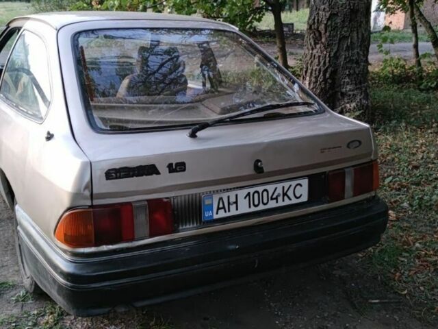 Бежевый Форд Сиерра, объемом двигателя 1.6 л и пробегом 40 тыс. км за 1092 $, фото 3 на Automoto.ua