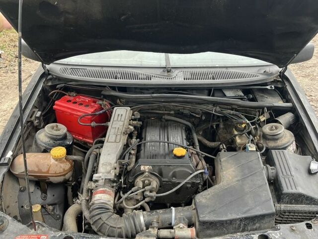 Чорний Форд Сієрра, об'ємом двигуна 2 л та пробігом 77 тис. км за 370 $, фото 6 на Automoto.ua