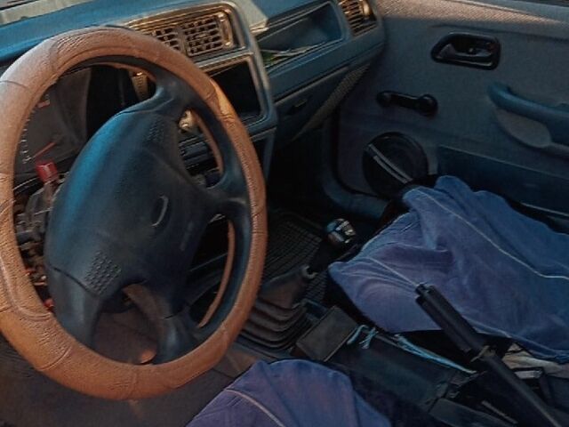 Чорний Форд Сієрра, об'ємом двигуна 2 л та пробігом 100 тис. км за 1038 $, фото 2 на Automoto.ua