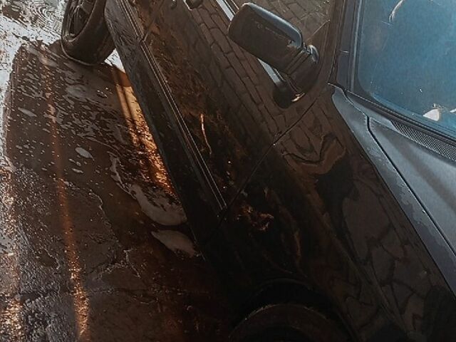 Чорний Форд Сієрра, об'ємом двигуна 2 л та пробігом 100 тис. км за 1038 $, фото 4 на Automoto.ua