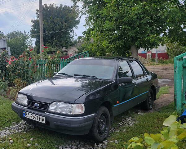 Черный Форд Сиерра, объемом двигателя 1.6 л и пробегом 400 тыс. км за 1400 $, фото 1 на Automoto.ua