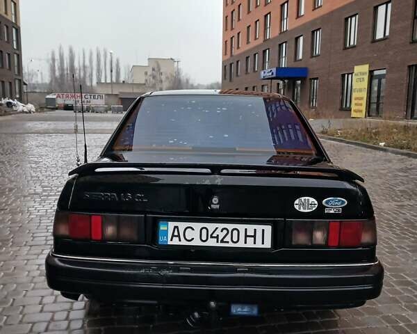 Черный Форд Сиерра, объемом двигателя 1.6 л и пробегом 294 тыс. км за 999 $, фото 10 на Automoto.ua