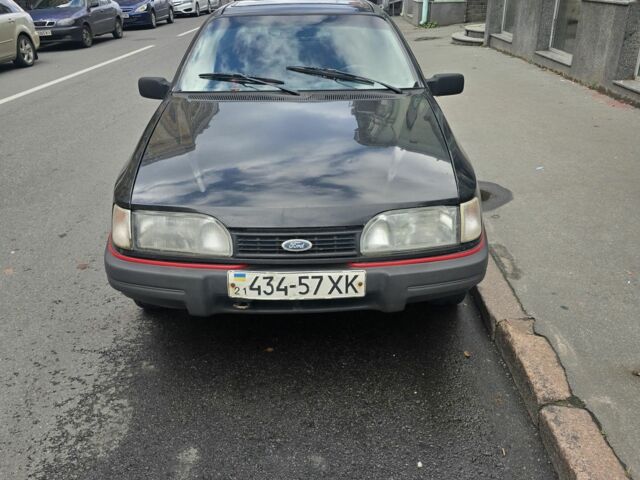 Чорний Форд Сієрра, об'ємом двигуна 0 л та пробігом 250 тис. км за 1050 $, фото 6 на Automoto.ua