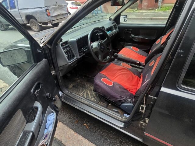 Чорний Форд Сієрра, об'ємом двигуна 0 л та пробігом 250 тис. км за 1050 $, фото 8 на Automoto.ua