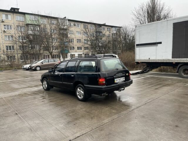 Чорний Форд Сієрра, об'ємом двигуна 2 л та пробігом 240 тис. км за 1200 $, фото 3 на Automoto.ua