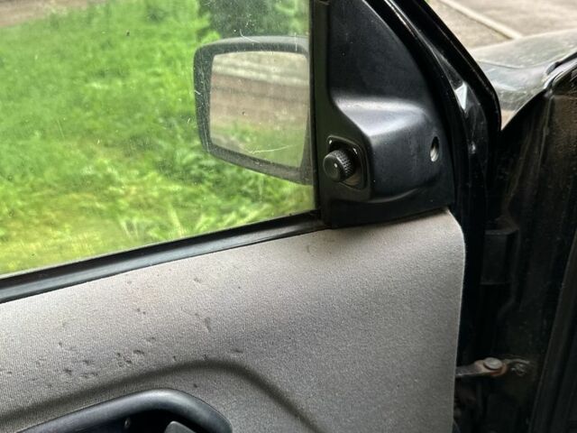 Черный Форд Сиерра, объемом двигателя 2 л и пробегом 285 тыс. км за 900 $, фото 12 на Automoto.ua