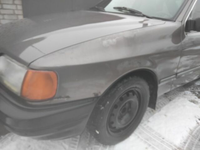 Коричневый Форд Сиерра, объемом двигателя 2 л и пробегом 60 тыс. км за 800 $, фото 6 на Automoto.ua