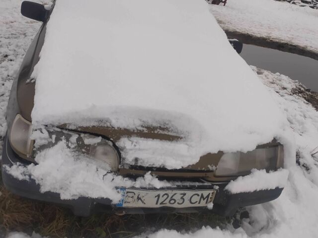 Коричневый Форд Сиерра, объемом двигателя 2 л и пробегом 1 тыс. км за 355 $, фото 6 на Automoto.ua