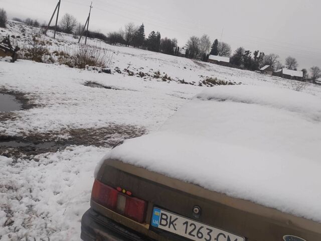 Коричневый Форд Сиерра, объемом двигателя 2 л и пробегом 1 тыс. км за 355 $, фото 12 на Automoto.ua