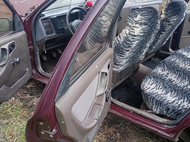 Коричневый Форд Сиерра, объемом двигателя 2 л и пробегом 3 тыс. км за 500 $, фото 6 на Automoto.ua