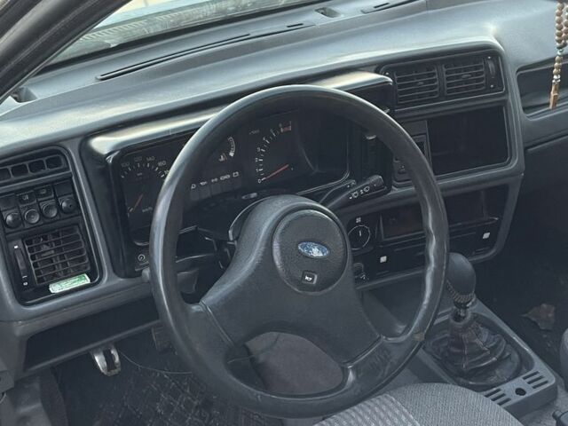 Коричневый Форд Сиерра, объемом двигателя 2 л и пробегом 40 тыс. км за 619 $, фото 4 на Automoto.ua