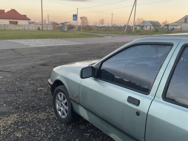 Коричневый Форд Сиерра, объемом двигателя 2 л и пробегом 40 тыс. км за 619 $, фото 2 на Automoto.ua