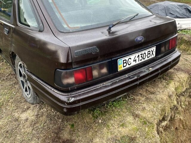 Коричневий Форд Сієрра, об'ємом двигуна 2 л та пробігом 3 тис. км за 400 $, фото 3 на Automoto.ua