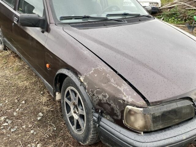 Коричневий Форд Сієрра, об'ємом двигуна 2 л та пробігом 3 тис. км за 400 $, фото 7 на Automoto.ua