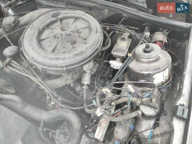 Коричневый Форд Сиерра, объемом двигателя 2 л и пробегом 60 тыс. км за 800 $, фото 7 на Automoto.ua