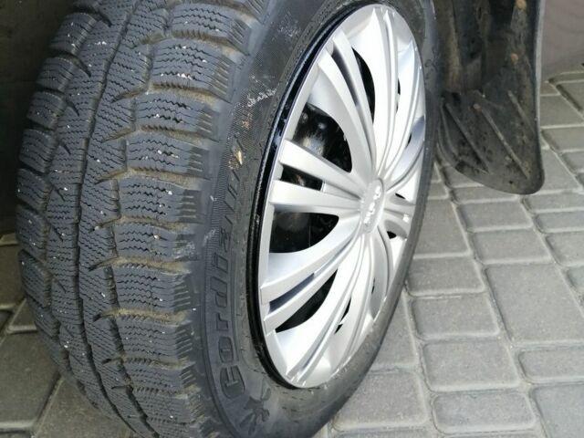 Коричневий Форд Сієрра, об'ємом двигуна 0 л та пробігом 250 тис. км за 1100 $, фото 1 на Automoto.ua