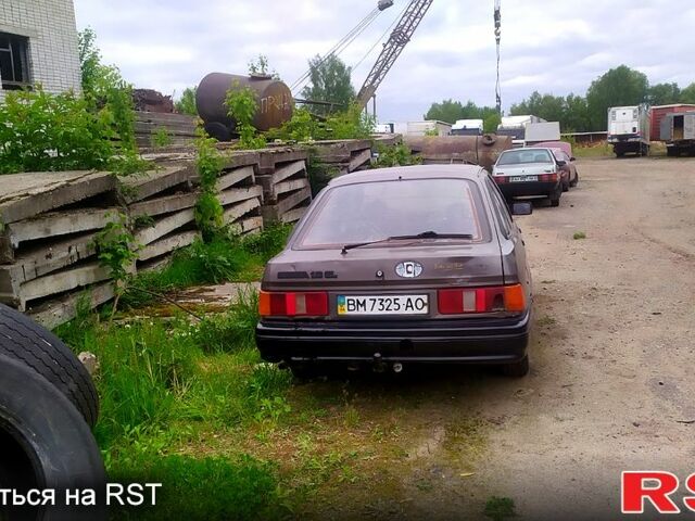 Коричневий Форд Сієрра, об'ємом двигуна 1.8 л та пробігом 300 тис. км за 600 $, фото 5 на Automoto.ua
