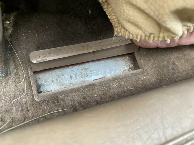 Красный Форд Сиерра, объемом двигателя 1.6 л и пробегом 200 тыс. км за 1450 $, фото 14 на Automoto.ua