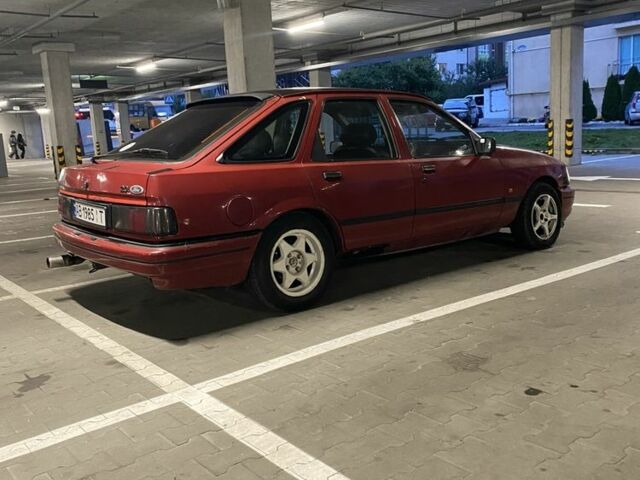 Червоний Форд Сієрра, об'ємом двигуна 2 л та пробігом 77 тис. км за 1800 $, фото 4 на Automoto.ua