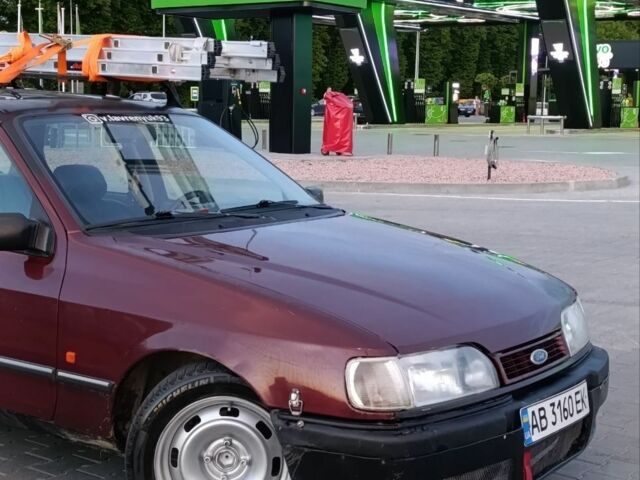 Червоний Форд Сієрра, об'ємом двигуна 2 л та пробігом 1 тис. км за 1800 $, фото 2 на Automoto.ua