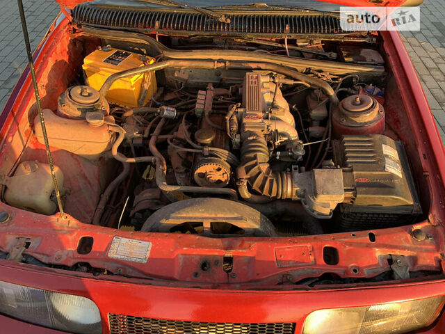 Красный Форд Сиерра, объемом двигателя 2 л и пробегом 500 тыс. км за 1900 $, фото 12 на Automoto.ua