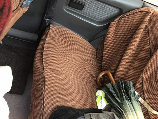 Червоний Форд Сієрра, об'ємом двигуна 0 л та пробігом 325 тис. км за 1300 $, фото 6 на Automoto.ua