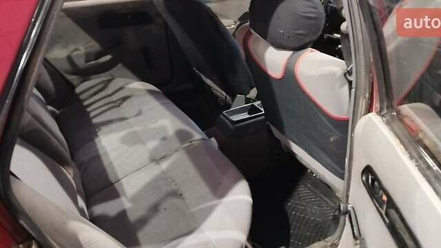 Червоний Форд Сієрра, об'ємом двигуна 2 л та пробігом 100 тис. км за 841 $, фото 3 на Automoto.ua