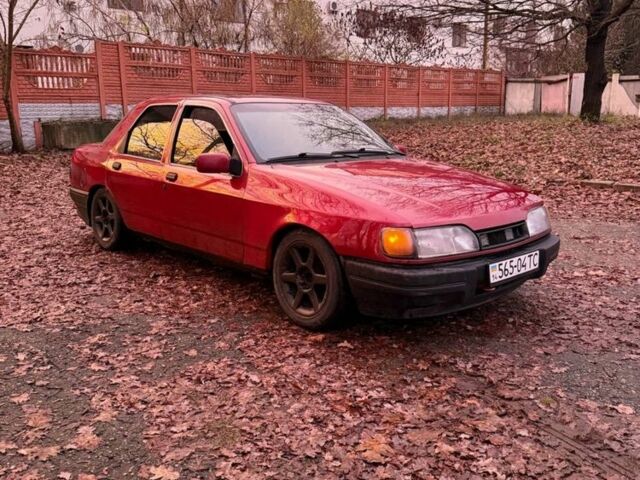 Красный Форд Сиерра, объемом двигателя 2 л и пробегом 255 тыс. км за 1100 $, фото 1 на Automoto.ua